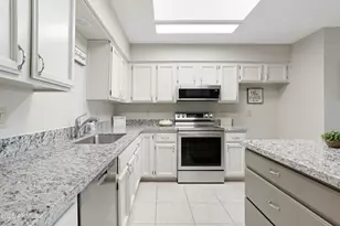 7755 E Laguna Azul Ave, Mesa, AZ 85209 - Photo 11