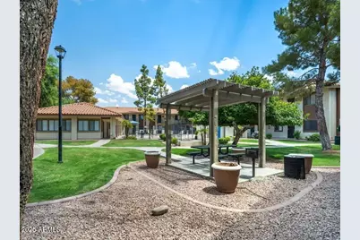 2305 E Main Street #2, Mesa, AZ 85213 - Photo 9