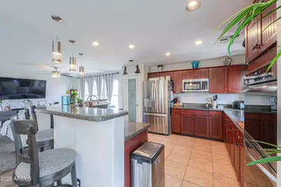 18311 N Alicia Court, Maricopa, AZ 85138 - Photo 9