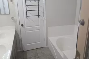 762 E Leslie Ave, San Tan Valley, AZ 85140 - Photo 5