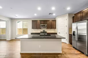 13544 W Cassia Trail, Peoria, AZ 85383 - Photo 5