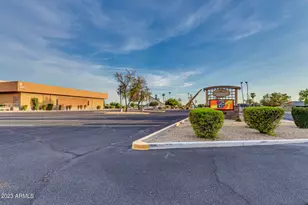 10612 W Oakmont Dr, Sun City, AZ 85351 - Photo 67