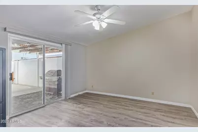 10612 W Oakmont Drive, Sun City, AZ 85351 - Photo 13