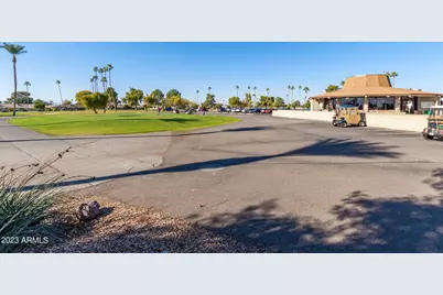 10612 W Oakmont Drive, Sun City, AZ 85351 - Photo 63