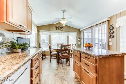 17200 W Bell Road #866, Surprise, AZ 85374 - Photo 11