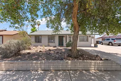 2116 W Garden Drive, Tempe, AZ 85282 - Photo 1