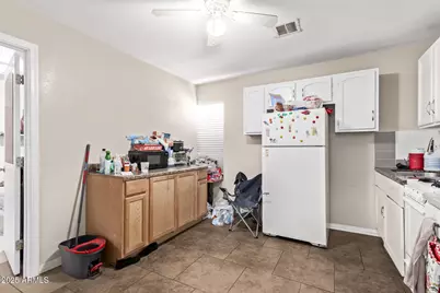 15186 W Tierra Buena Lane, Surprise, AZ 85374 - Photo 33