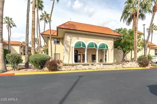 10330 W Thunderbird Blvd, Sun City, AZ 85351 - Photo 1