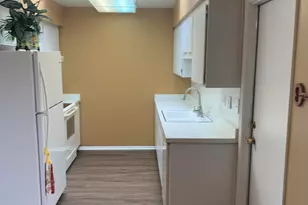 13071 N 100th Dr, Sun City, AZ 85351 - Photo 9