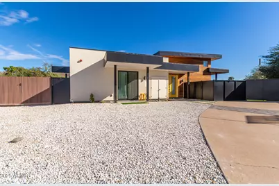 8325 E Wethersfield Road, Scottsdale, AZ 85260 - Photo 3