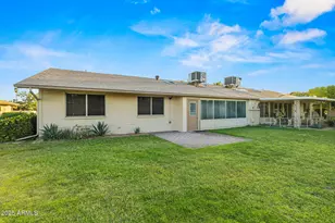 10114 W Royal Oak Rd, Sun City, AZ 85351 - Photo 49