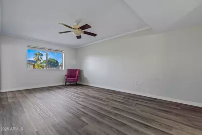 10114 W Royal Oak Road, Sun City, AZ 85351 - Photo 35