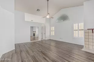 7813 W Dreyfus Dr, Peoria, AZ 85381 - Photo 17