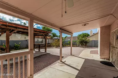 7813 W Dreyfus Drive, Peoria, AZ 85381 - Photo 31