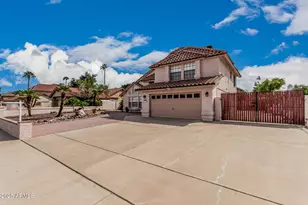 7813 W Dreyfus Dr, Peoria, AZ 85381 - Photo 5