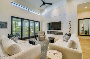 8184 E Jenan Dr, Scottsdale, AZ 85260 - Photo 13