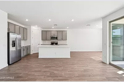 15735 W Camden Avenue, Waddell, AZ 85355 - Photo 5