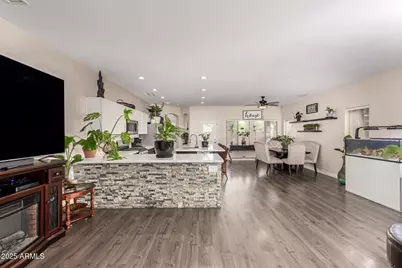 16873 W Post Drive, Surprise, AZ 85388 - Photo 5