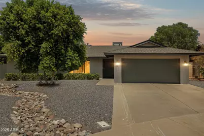 8626 E Clarendon Avenue, Scottsdale, AZ 85251 - Photo 47