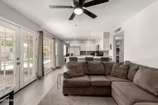 5209 N 61st Dr, Glendale, AZ 85301 - Photo 9