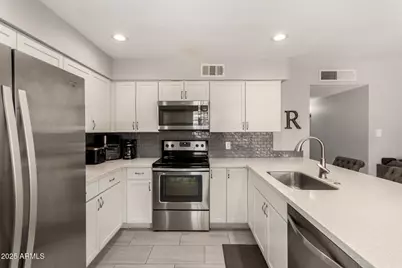 5209 N 61st Drive, Glendale, AZ 85301 - Photo 1