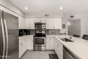 5209 N 61st Dr, Glendale, AZ 85301 - Photo 1