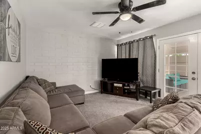 5209 N 61st Drive, Glendale, AZ 85301 - Photo 9