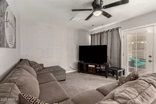 5209 N 61st Dr, Glendale, AZ 85301 - Photo 9