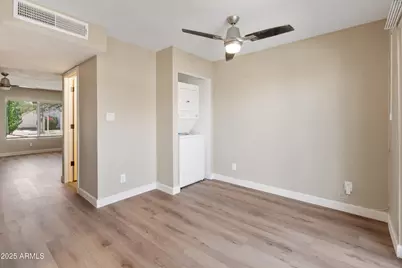 3840 N 43rd Avenue #36, Phoenix, AZ 85031 - Photo 9
