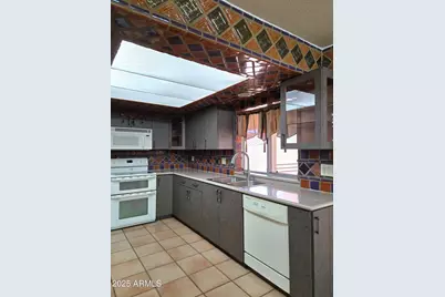 4747 W Palmaire Avenue, Glendale, AZ 85301 - Photo 17