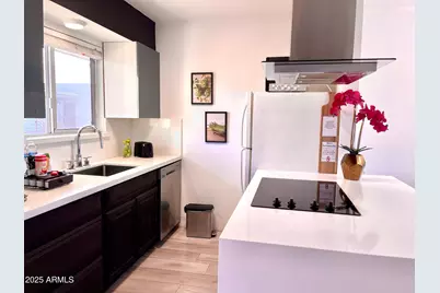 4610 N 68th Street #426, Scottsdale, AZ 85251 - Photo 5