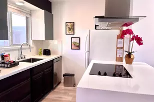 4610 N 68th St, Scottsdale, AZ 85251 - Photo 5