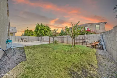 12038 W Davis Lane, Avondale, AZ 85323 - Photo 45