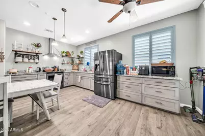 12038 W Davis Lane, Avondale, AZ 85323 - Photo 15