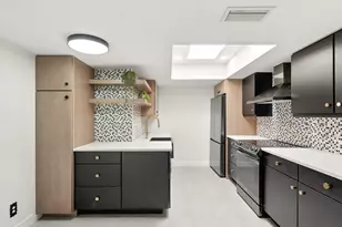 552 S Allred Dr, Tempe, AZ 85288 - Photo 1