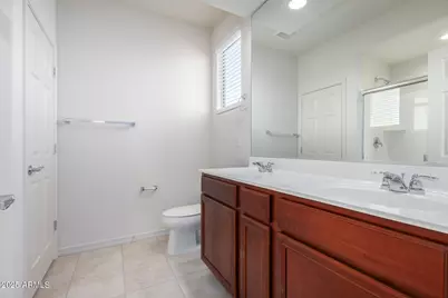 8818 W Luke Avenue, Glendale, AZ 85305 - Photo 15