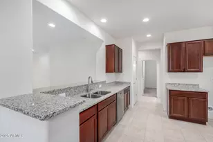 8818 W Luke Ave, Glendale, AZ 85305 - Photo 7