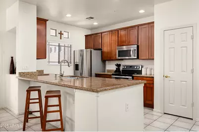 11500 E Cochise Drive #1047, Scottsdale, AZ 85259 - Photo 3