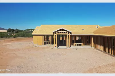 1686 E Creek Canyon Road, Phoenix, AZ 85086 - Photo 27