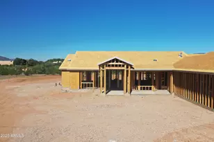 1686 E Creek Canyon Rd, Phoenix, AZ 85086 - Photo 27