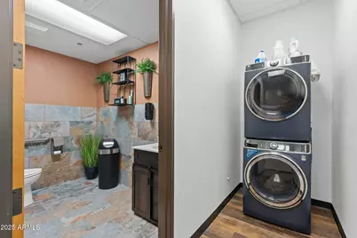 3010 S Priest Drive, Tempe, AZ 85282 - Photo 29