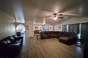 51033 N Mockingbird Rd, Wickenburg, AZ 85390 - Photo 9