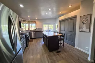 51033 N Mockingbird Rd, Wickenburg, AZ 85390 - Photo 5