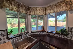 51033 N Mockingbird Rd, Wickenburg, AZ 85390 - Photo 3