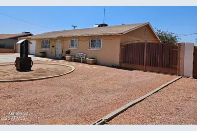 3020 N 40th Avenue, Phoenix, AZ 85019 - Photo 1