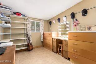 9672 N 72nd Ave, Peoria, AZ 85345 - Photo 15