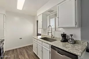 2015 E Southern Ave, Tempe, AZ 85282 - Photo 11