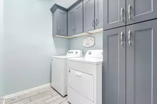 2041 W Larissa Ln, San Tan Valley, AZ 85144 - Photo 33