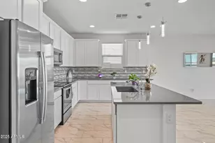 21823 N Daniel Dr, Maricopa, AZ 85138 - Photo 5