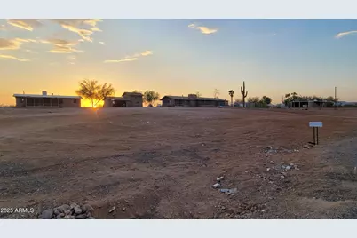 522 S Cortez Road, Apache Junction, AZ 85119 - Photo 13